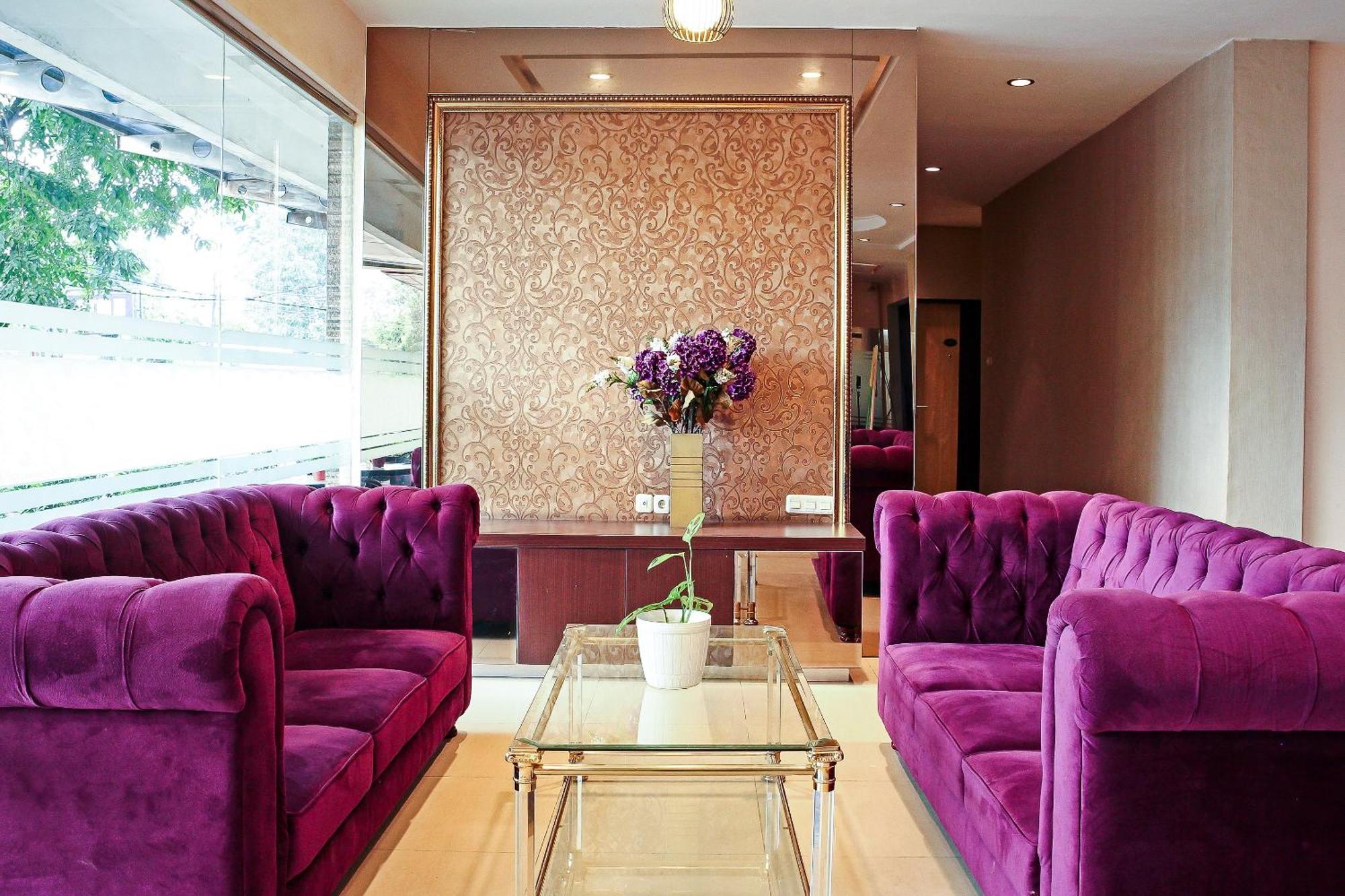 Oyo 1009 Hotel Bumi Malaya Medan Bagian luar foto