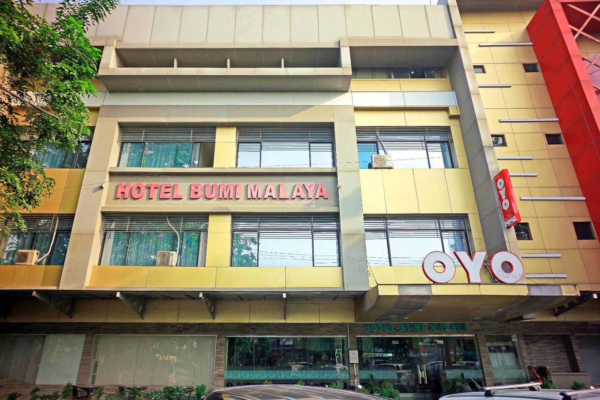 Oyo 1009 Hotel Bumi Malaya Medan Bagian luar foto
